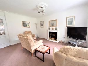 Living Room- click for photo gallery